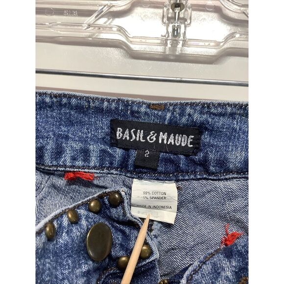 Vintage Basil & Maude Embroidered And Rivited Blue Jeans Size 2 lowrise stretch - Picture 6 of 11